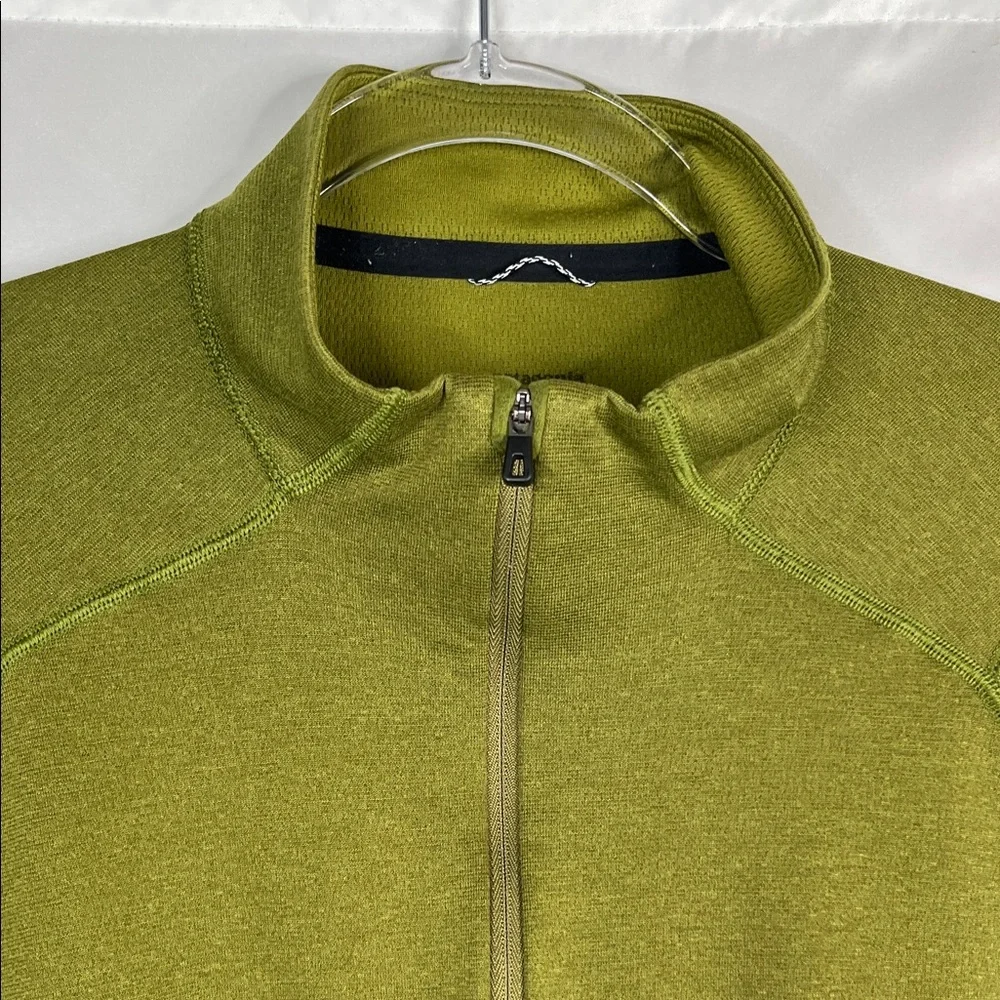 Patagonia Men's Capilene 3 1/4 Zip-Up in green